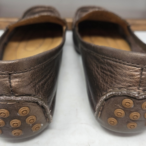 Born Womens Loafers Size 6 - Picture 2 of 5